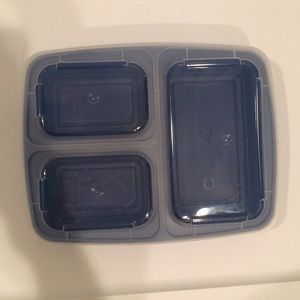 NWOT 5 Bento Boxes